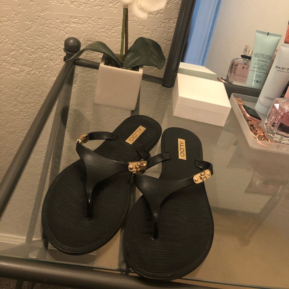 ALDO — Black & Gold Sandals